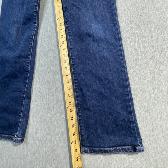 Lauren Ralph Lauren Women’s Jeans Size 10 Mid Rise Straight Leg Medium Wash Blue - Picture 6 of 12